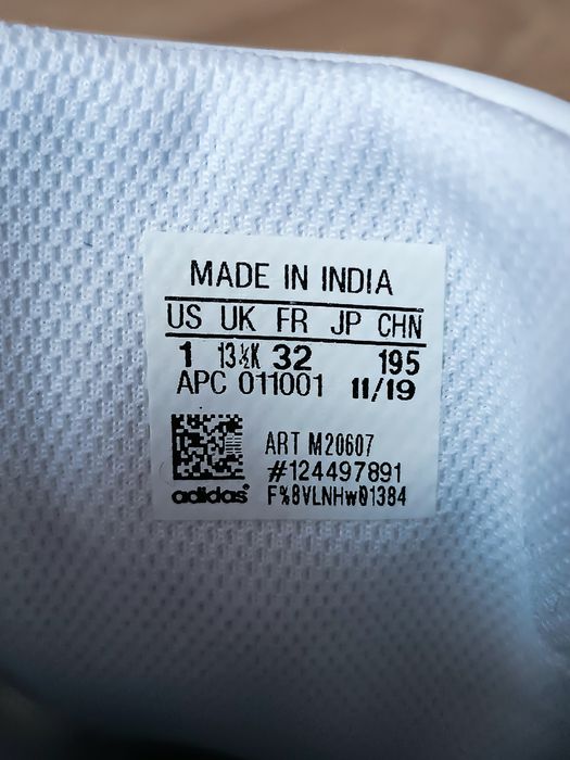 Adidas buty dziecięce Stan Smith rozm 32 nowe