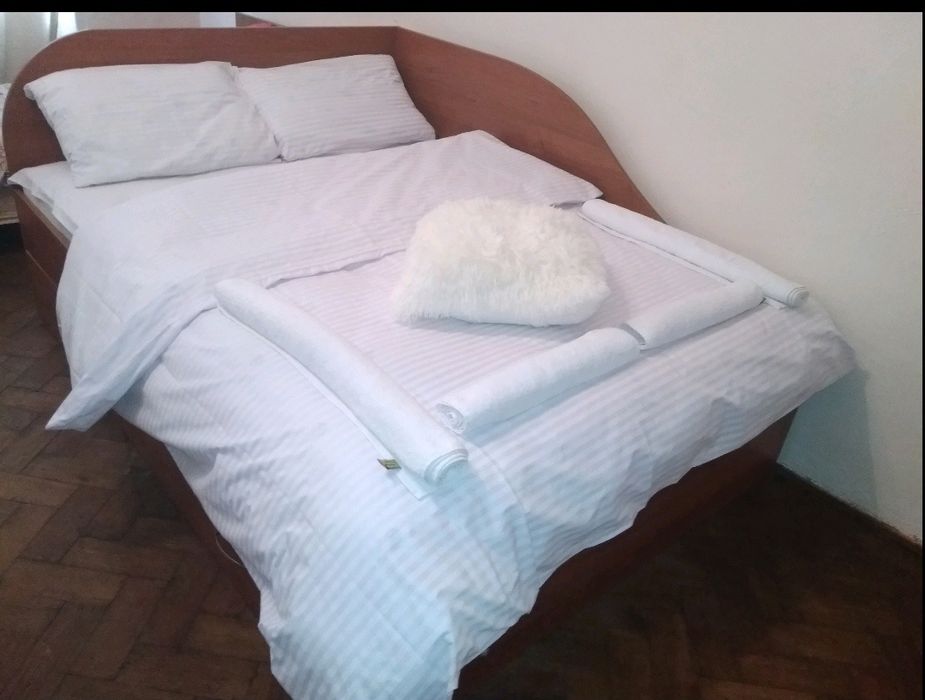 Подобово центр Жд-вокзал 2кімн. 600(1-6чол.)