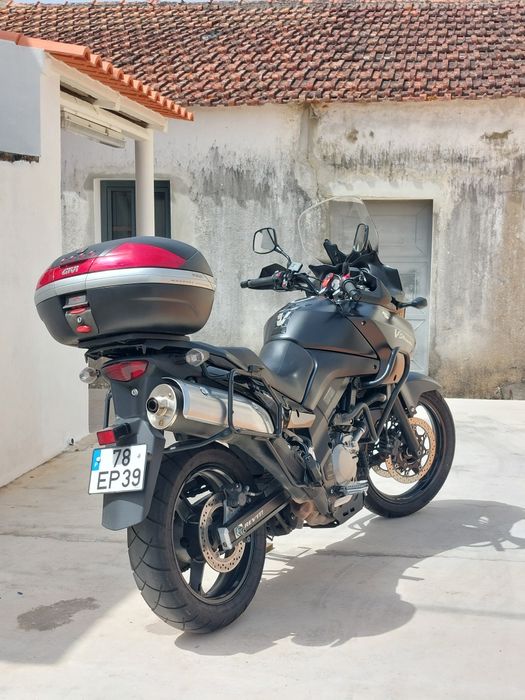 Suzuki V-strom 650