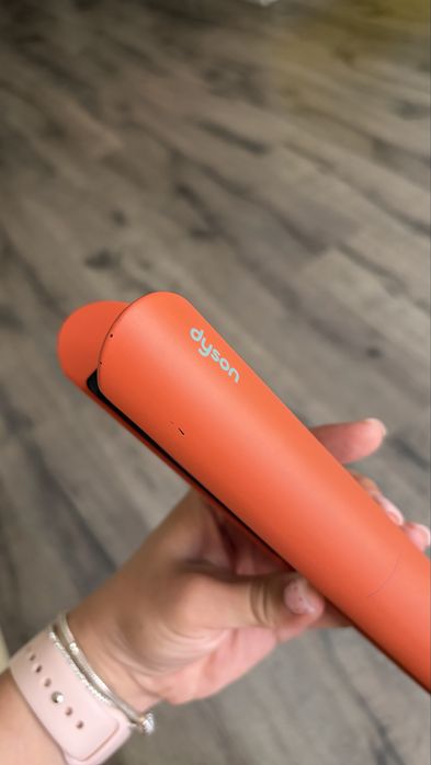 Dyson випрямляч для волосся