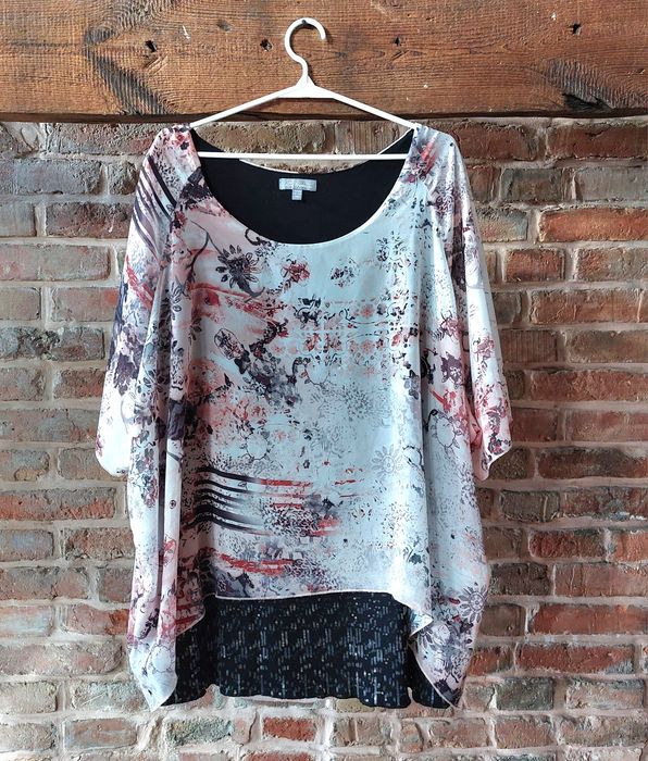 Elegancka wiosenno-letnia bluzka plus size 50/52