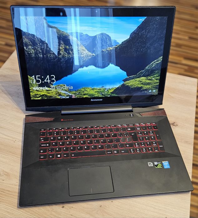 Laptop Lenovo Y70-70 Touch