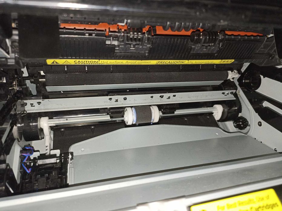 Лазерний принтер HP P1102W з wi-fi