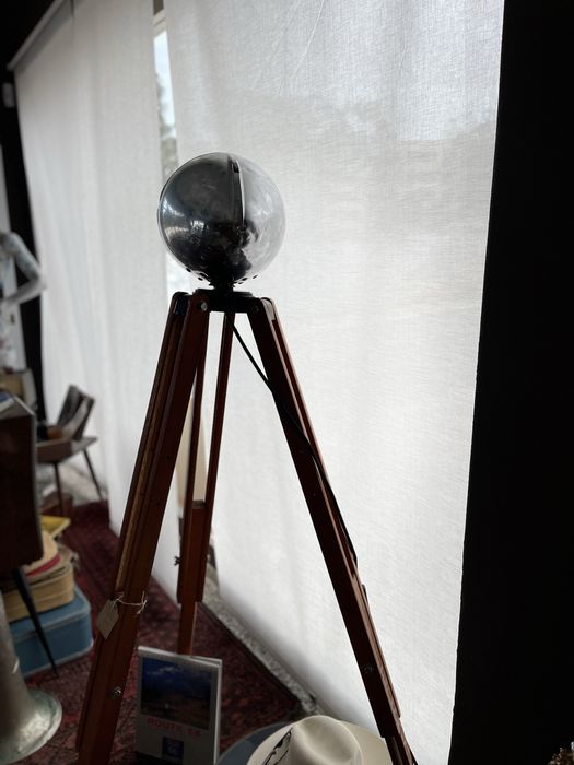 Candeeiro Vintage Tripé Marchal Afrolux - Estilo/Industrial/Cinema