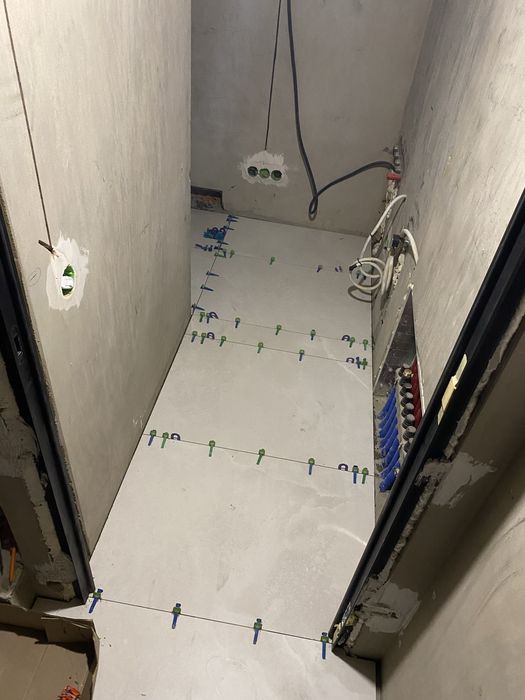 Столяр на дім .установка