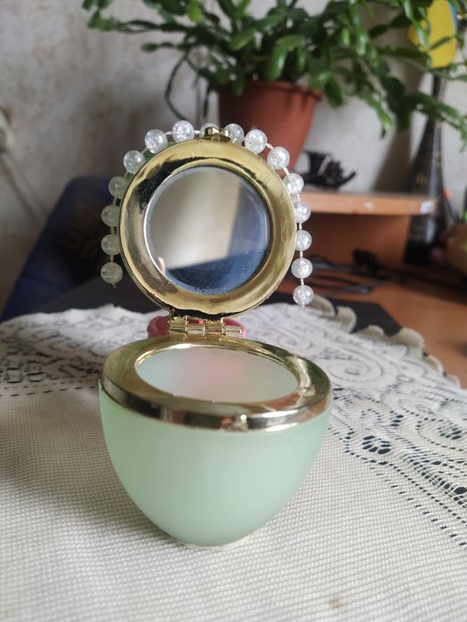 Шкатулка для прикрас
