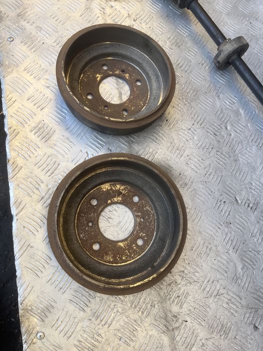 Тормозной барабан Ниссан альмера классик nissan almera classic 07г