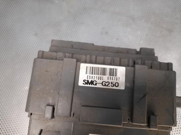 Caixa fusíveis / SAM / BSI HONDA Civic VIII Hatchback (FN_, FK_)