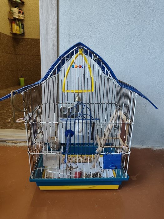 Клітка для папуги