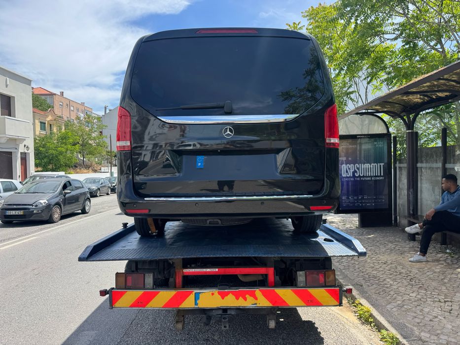 Isuzu NQR pesado e iveco Daily  ligeiro pronto socorro