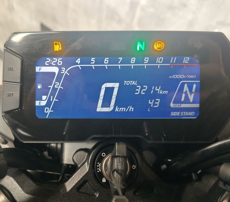 Honda CB125R 2024 Naked - 3.214kms - 2024 n( KTM Yamaha Suzuki CF )