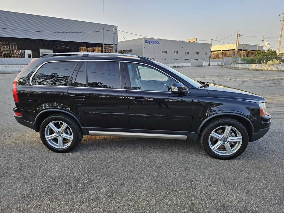 Volvo XC 90 D5 AWD versão RDESIGN
