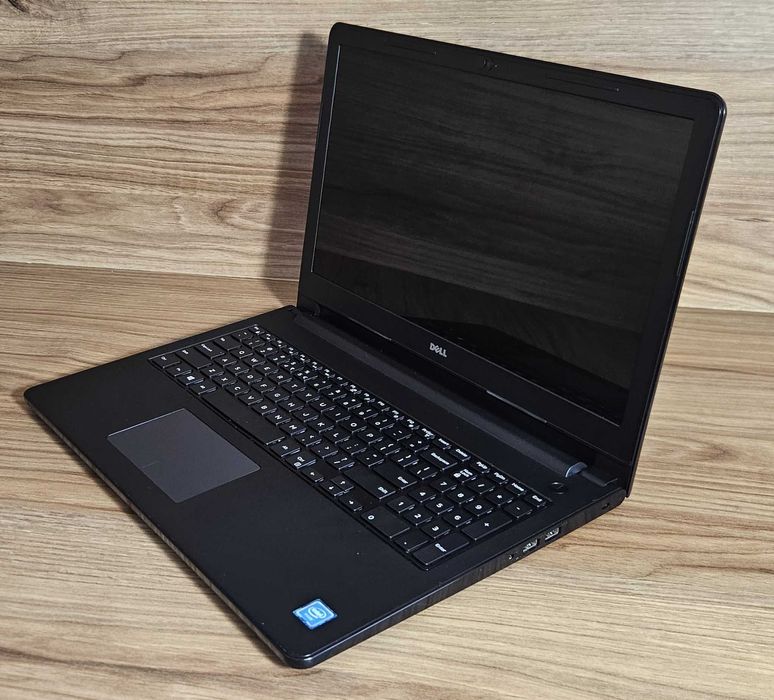 Laptop Dell Inspiron 15 3552  Celeron/8GB/240GB SSD 15,6" Nowa BAT