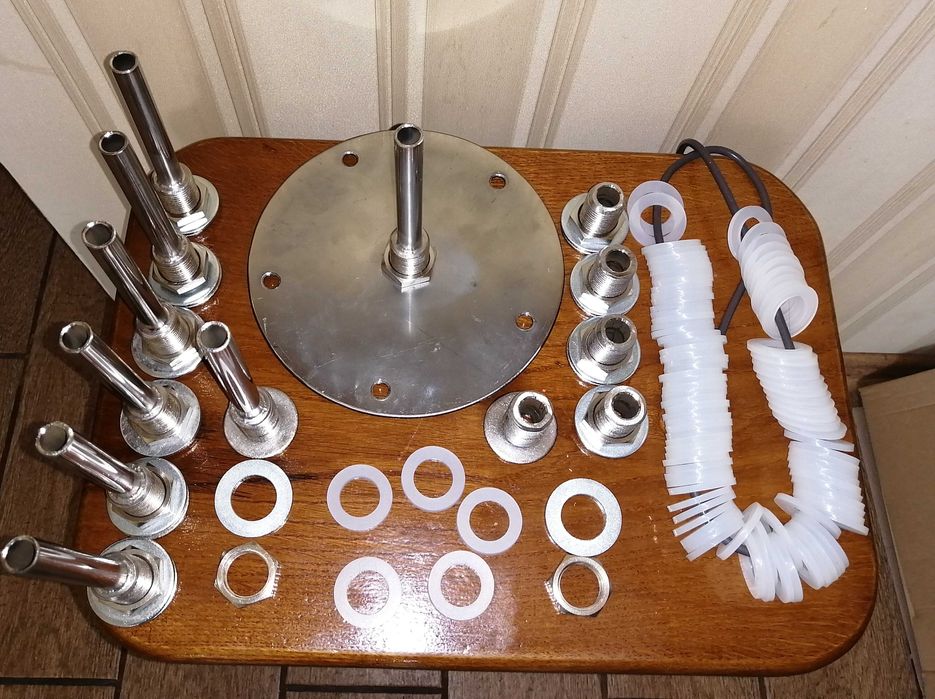 Врізка штуцер переходник в бак, куб.ємність.