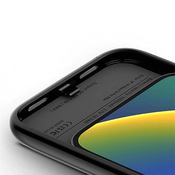 Etui Tech-Protect PowerCase na iPhone 15 Pro z MagSafe i powerbankiem