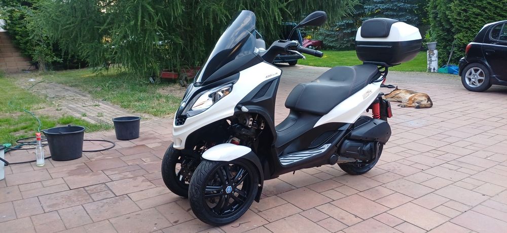 Piaggio MP3 2022R 9 tys przebieg  Hpe 300 Sport kat B   Grzane Manetki