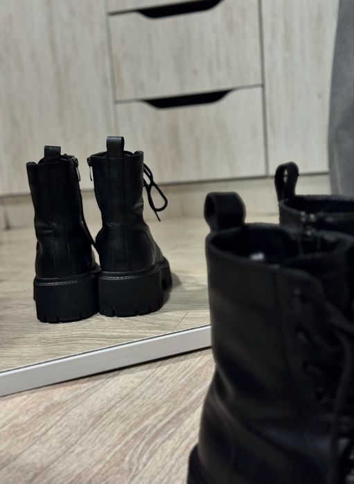 Зимові ботинки (берці) в стилі Celine Bulky