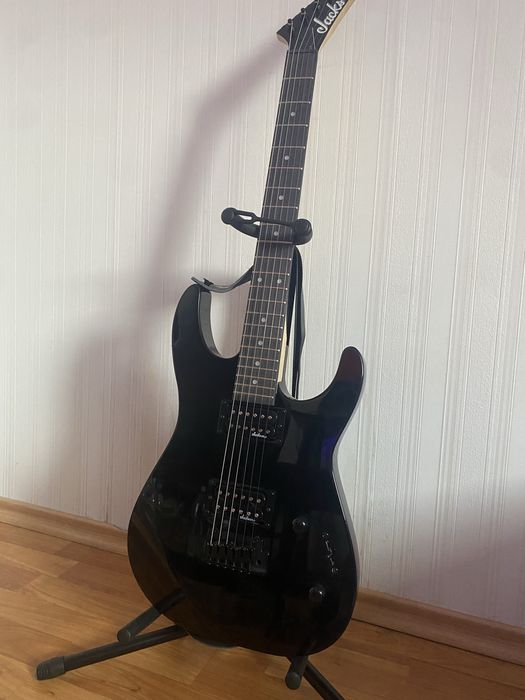 Jackson JS11 Dinky + Fender Frontman 10G + akcesoria