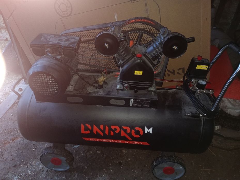 Компресор Дніпро М