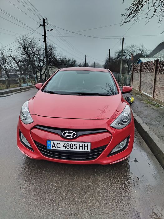 Хюндай l30Хатжбек