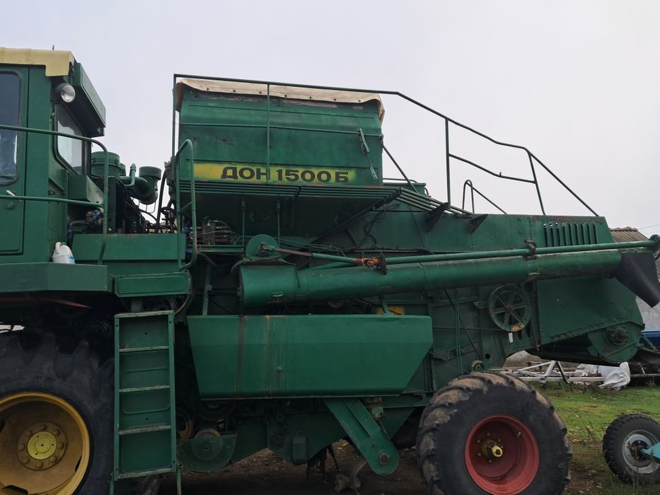 Продам комбайн дон1500б