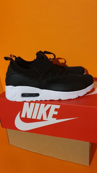 Sneakersy nowe czarne sportowe Nike Air Max 90 Ez Rozmiar 42.5