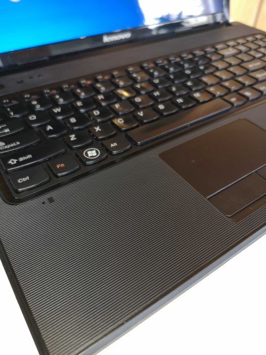 Laptop Lenovo G570 SPRAWNY bez ładowarki zadbany po serwisie