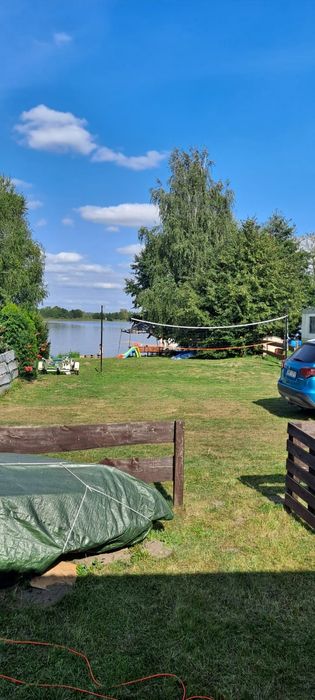 Sprzedam pół domku rekreacyjnego nad jeziorem