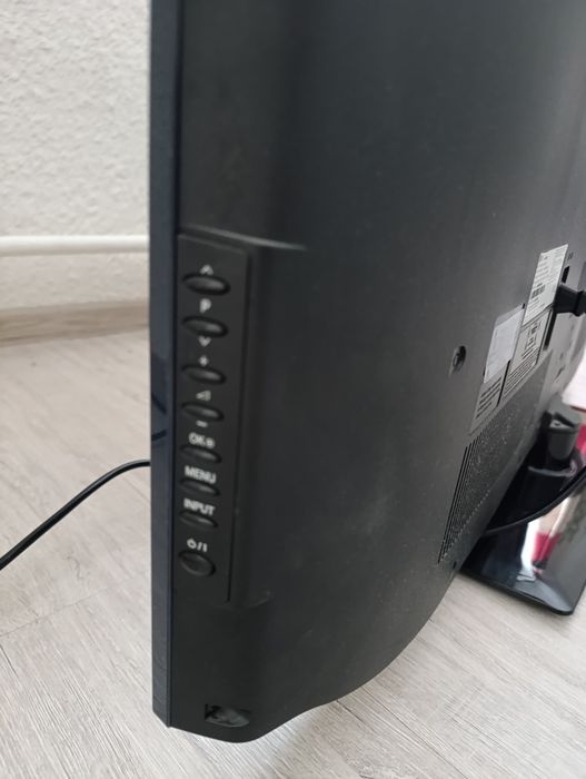Telewizor 42 cale LG 42LD450 monitor Full HD