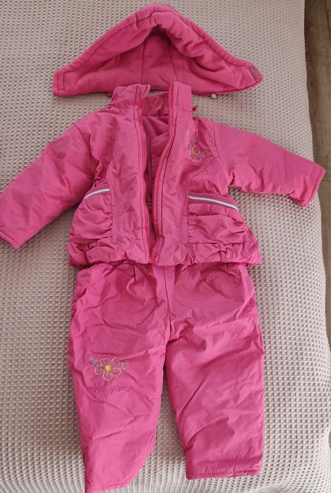 Paka ubranek dla dziewczynki 74 i 80