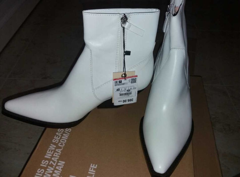 ZARA białe botki w stylu kowbojskim skóra 40