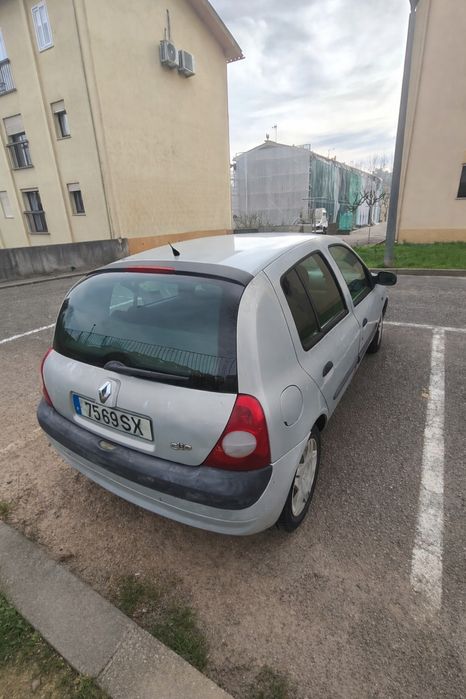 Renault clio 1.2 16v