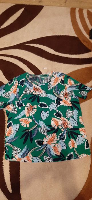 Sprzedam bluzkę  r. 50