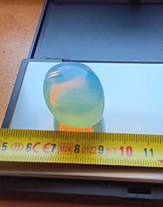 Pedra da Lua Rolada Gigante  140,80 CT