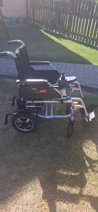 Elektryczny wózek inwalidzki