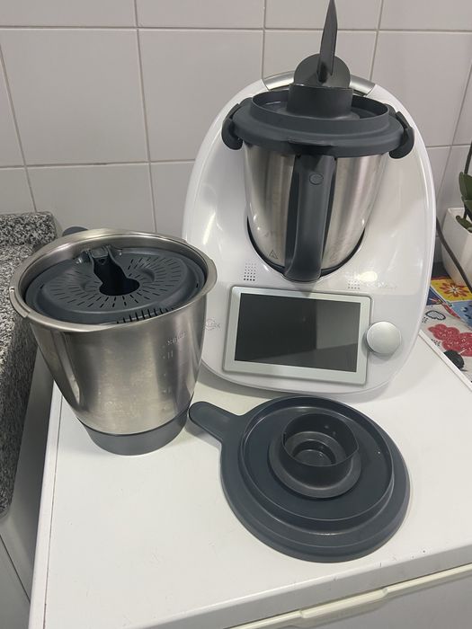 Vendo Bimby TM 6 como nova