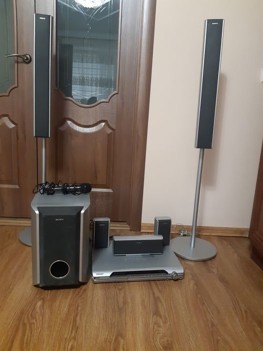 Домашній кінотеатр Соні