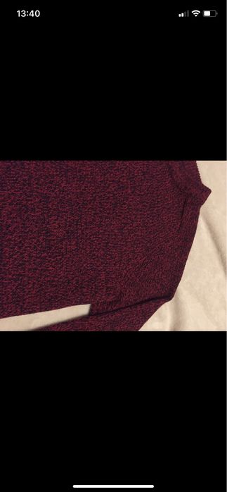 Bordowy krótki sweter