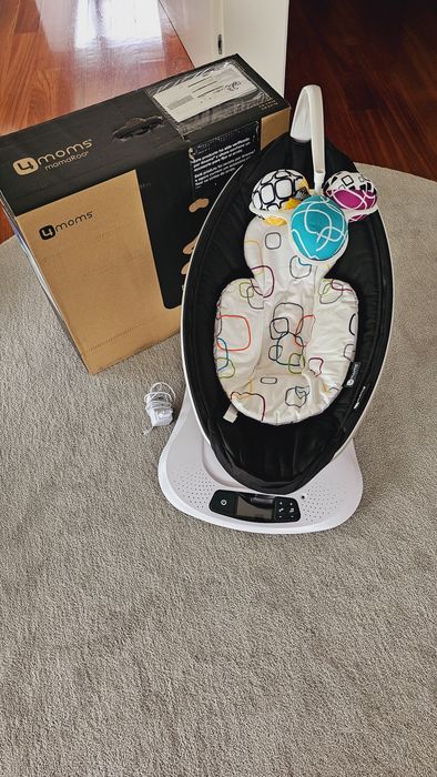 4 moms mamaRoo 4