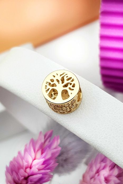 Złoty ażurowy charms drzewko i białe cyrkonie pr. 585
