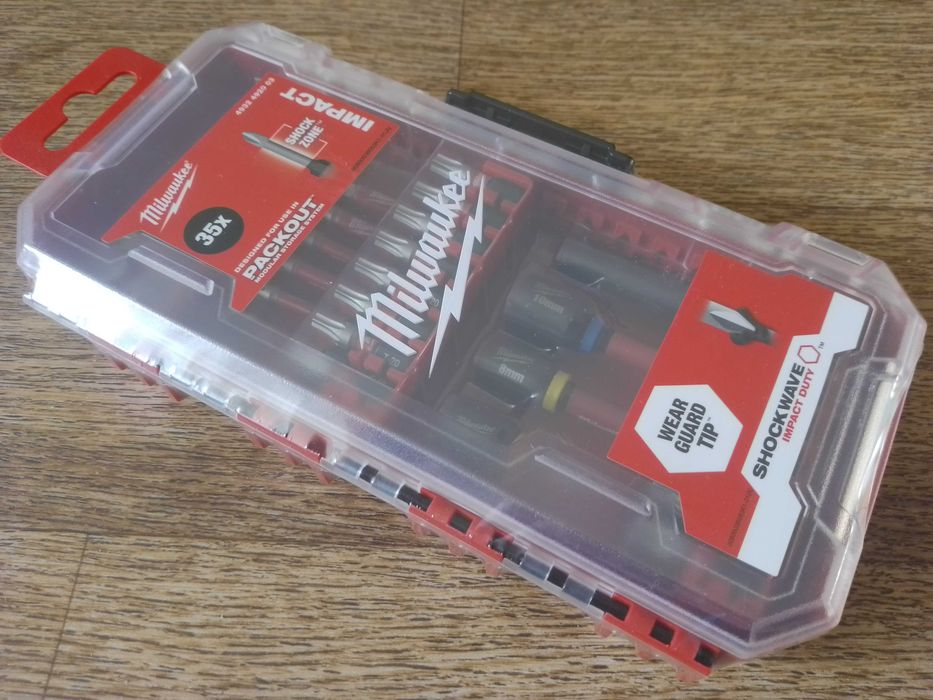 Набір біт SHOCKWAVE PACKOUT MILWAUKEE, (35шт) / 4932.49.2003
