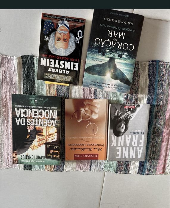 Livros em diferentes preços