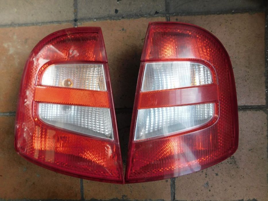 lampa lewa / prawa tył SKODA FABIA MKI HB