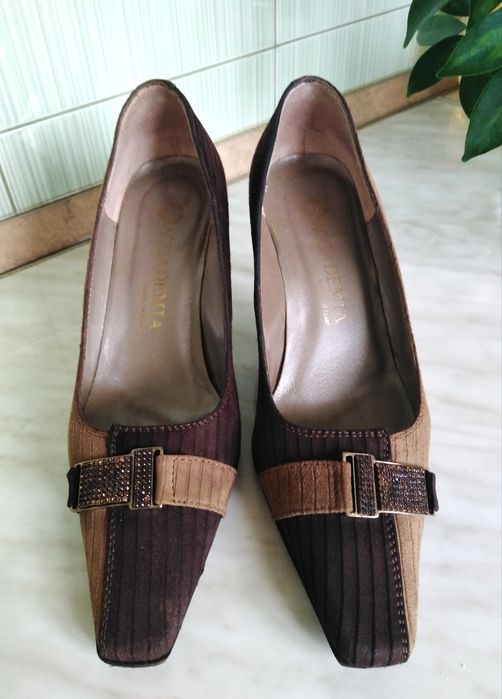 Брендовые итальянские туфли из натуральной замши Accademia, размер-37