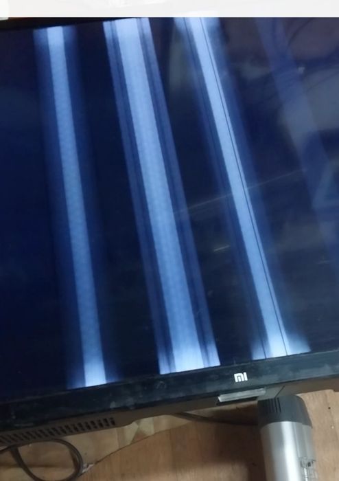 Телевизоры 32 на запчасти  2 шт.