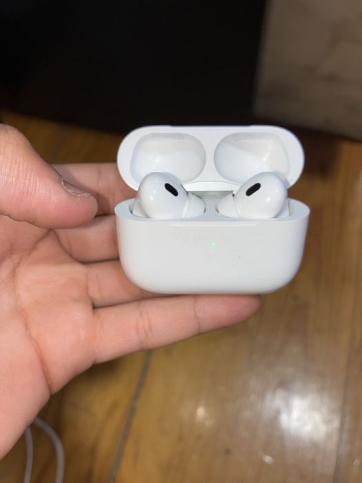 Air Pods 2 Pro.