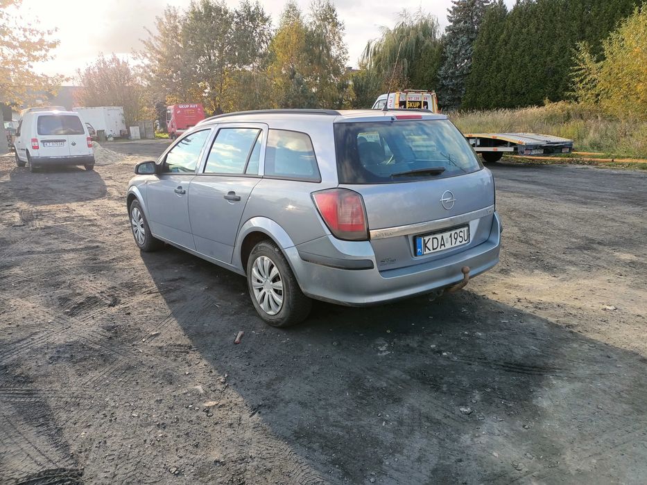 Opel Astra 1.7CDTI 80km 05r