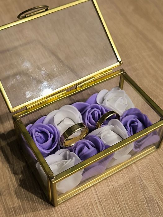 Pudełko na obrączki