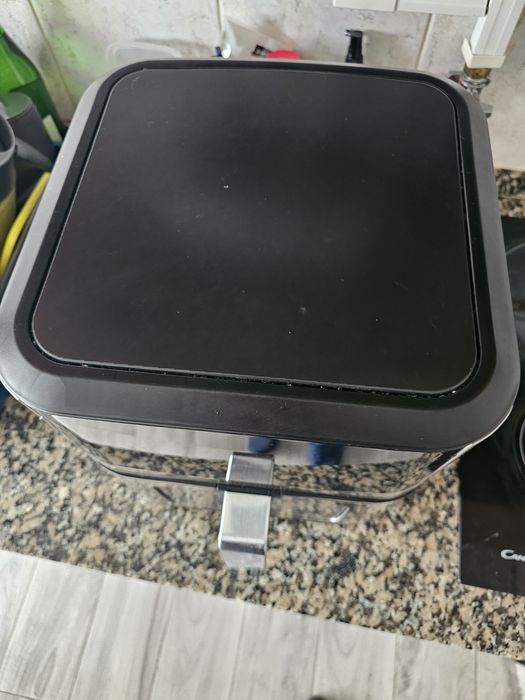 Airfryer Alpina em estado razoável