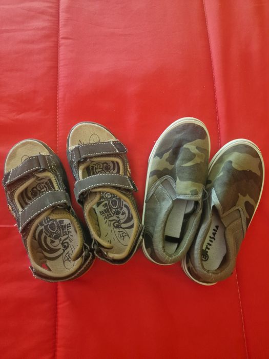 Sandalias + sapatilhas menino tam 31